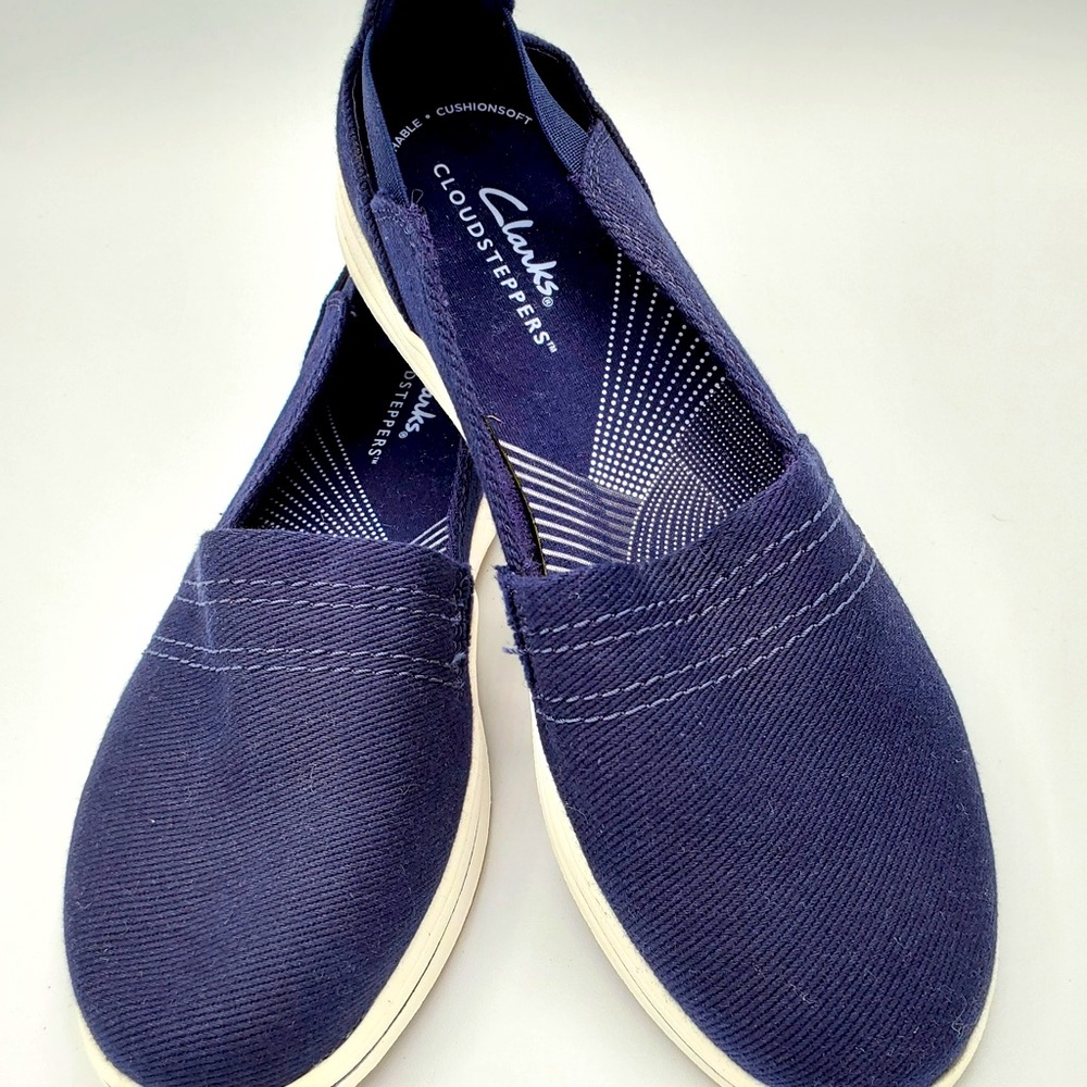 Cloudsteppers by Clarks Breeze Step Size 6.5 M Dark Navy